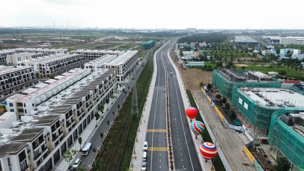 Phân tích các yếu tố hạ tầng, kinh tế và đô thị tại Cần Giuộc.
