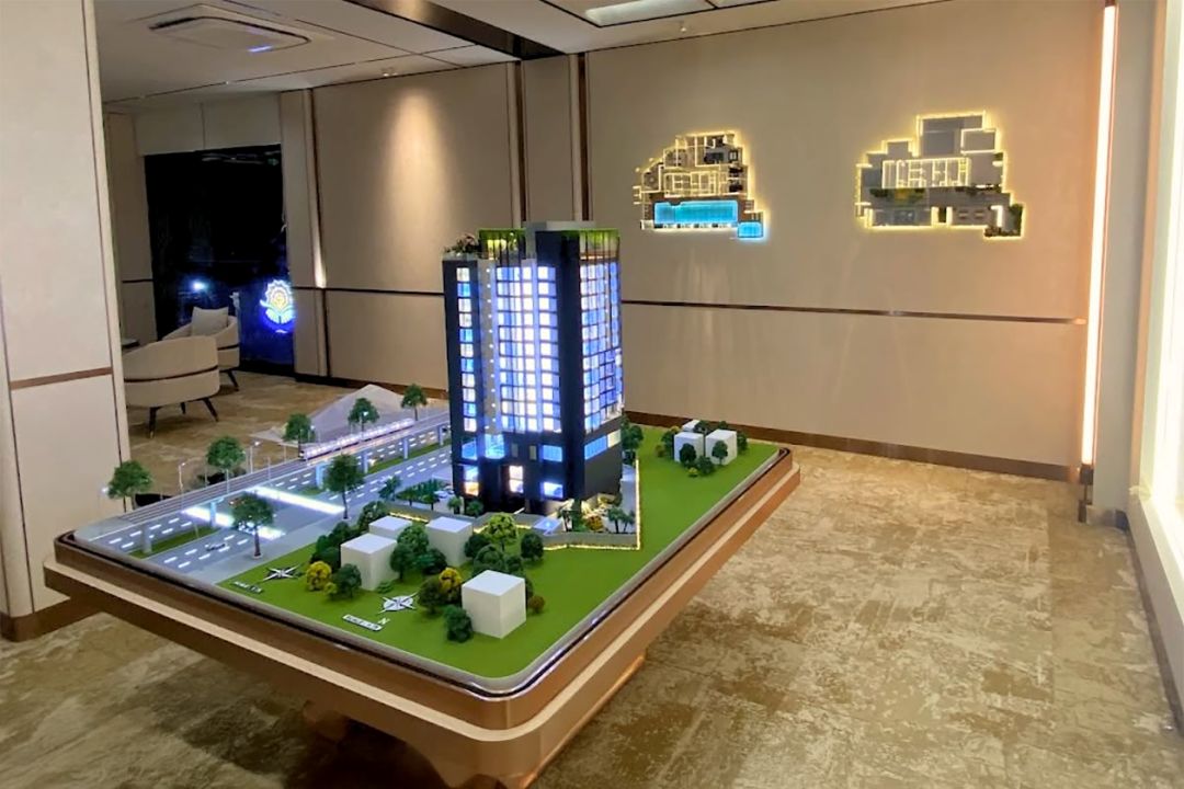 Sa bàn dự án căn hộ cao cấp The Westique Residences
